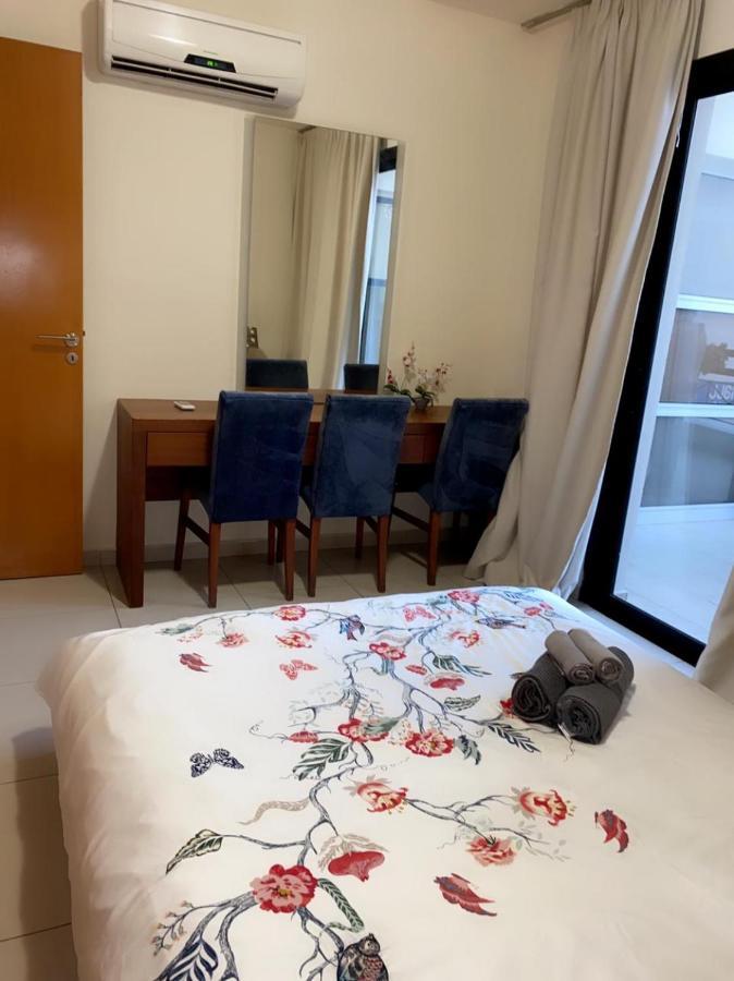 Larnaca Beach Apartment Екстериор снимка