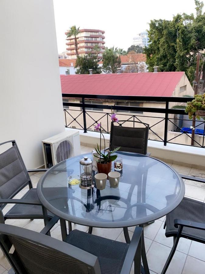 Larnaca Beach Apartment Екстериор снимка